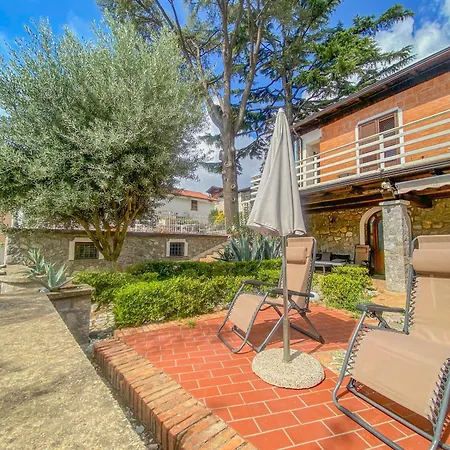 Le Oreadi לינה וארוחת בוקר