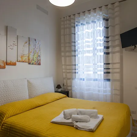 Le Oreadi לינה וארוחת בוקר אג'רולה