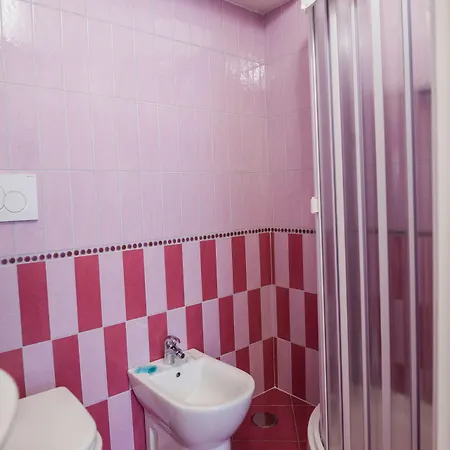 Le Oreadi אג'רולה