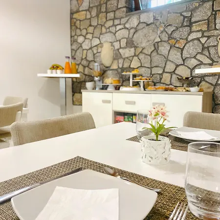 Couette-café Le Oreadi